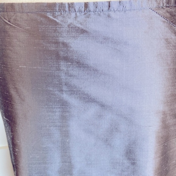 NWT Armani Collezioni NWT Grey Silk Skirt Size 6 - Picture 3 of 7